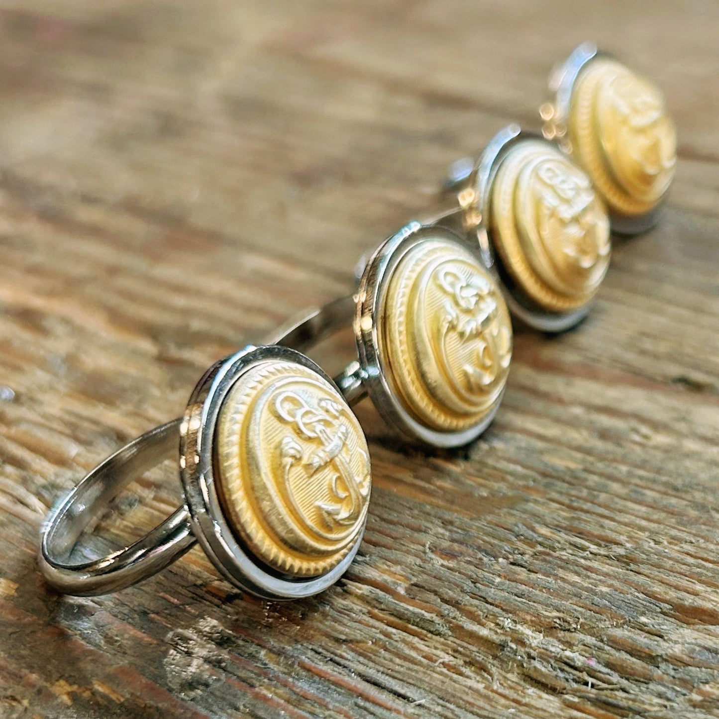 Bague Ancre Dorée 🔱 SÉRIE LIMITÉE