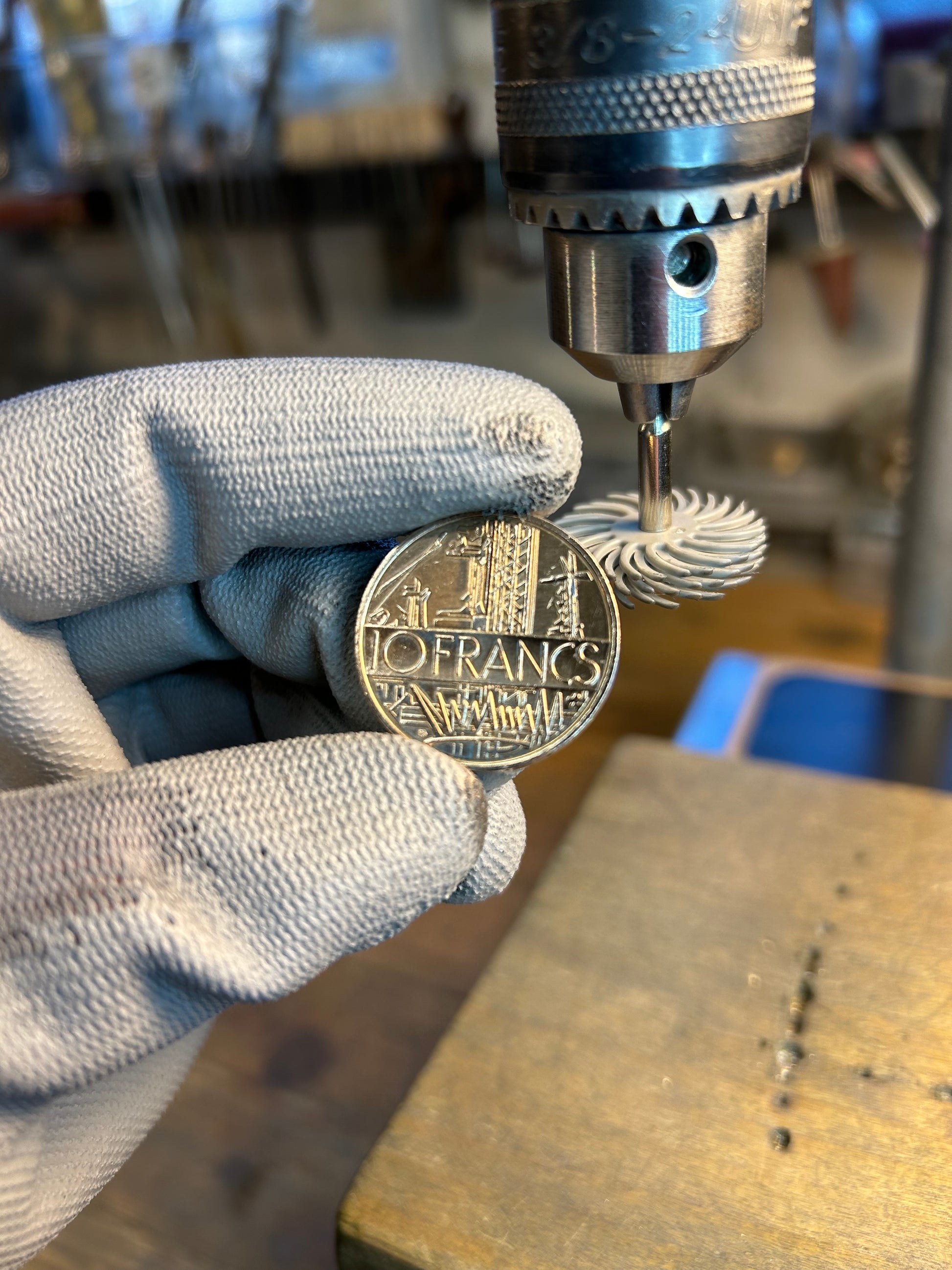 Monnaie 10 francs Mathieu dorure a la feuille d'or série limitée recyclage Made in France bijoux offrir cadeau