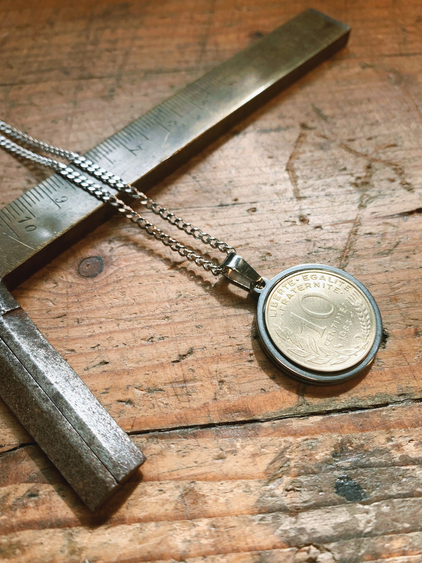 Pendentif centime de francs bijoux homme made in France collier personnalisé année personnalisée cadeau