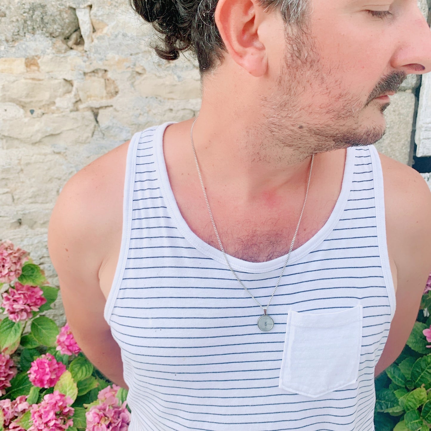 Pendentif collier sautoir mètre aluminium choix numéro personnalisé bijoux homme Made in France upcycling offrir cadeau architecte couturière
