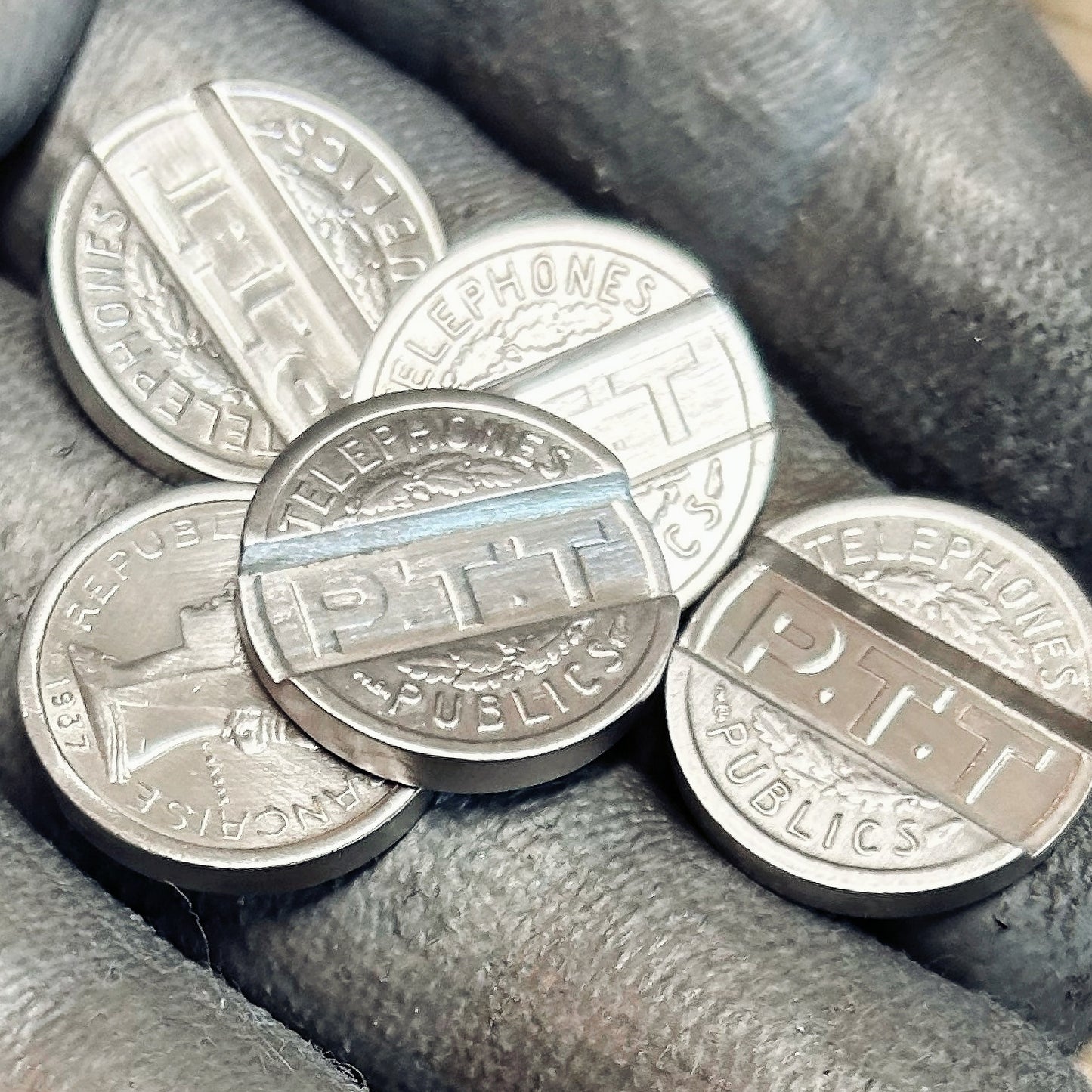 Bijoux offrir cadeau facteur factrice