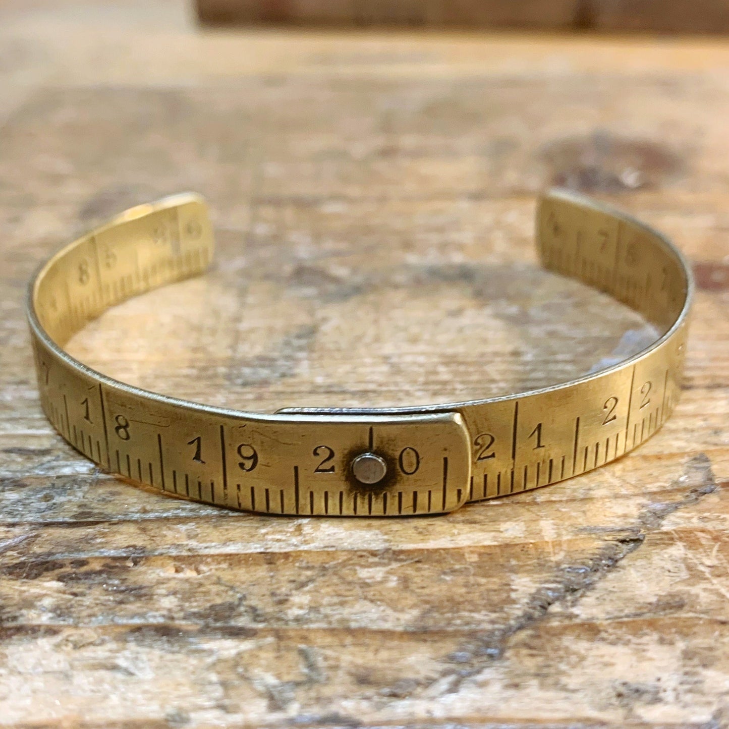 Bracelet mètre laiton jonc couturière recyclage Made in France