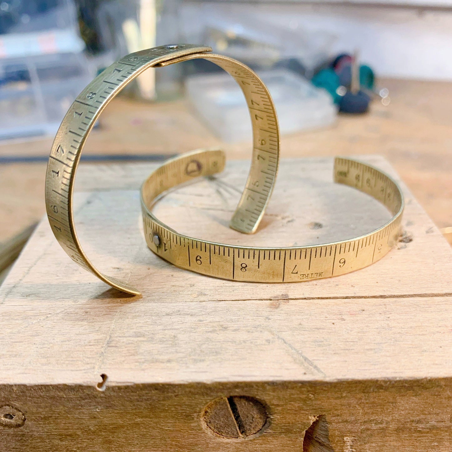 Bracelet mètre laiton jonc couturière recyclage Made in France livraison gratuite