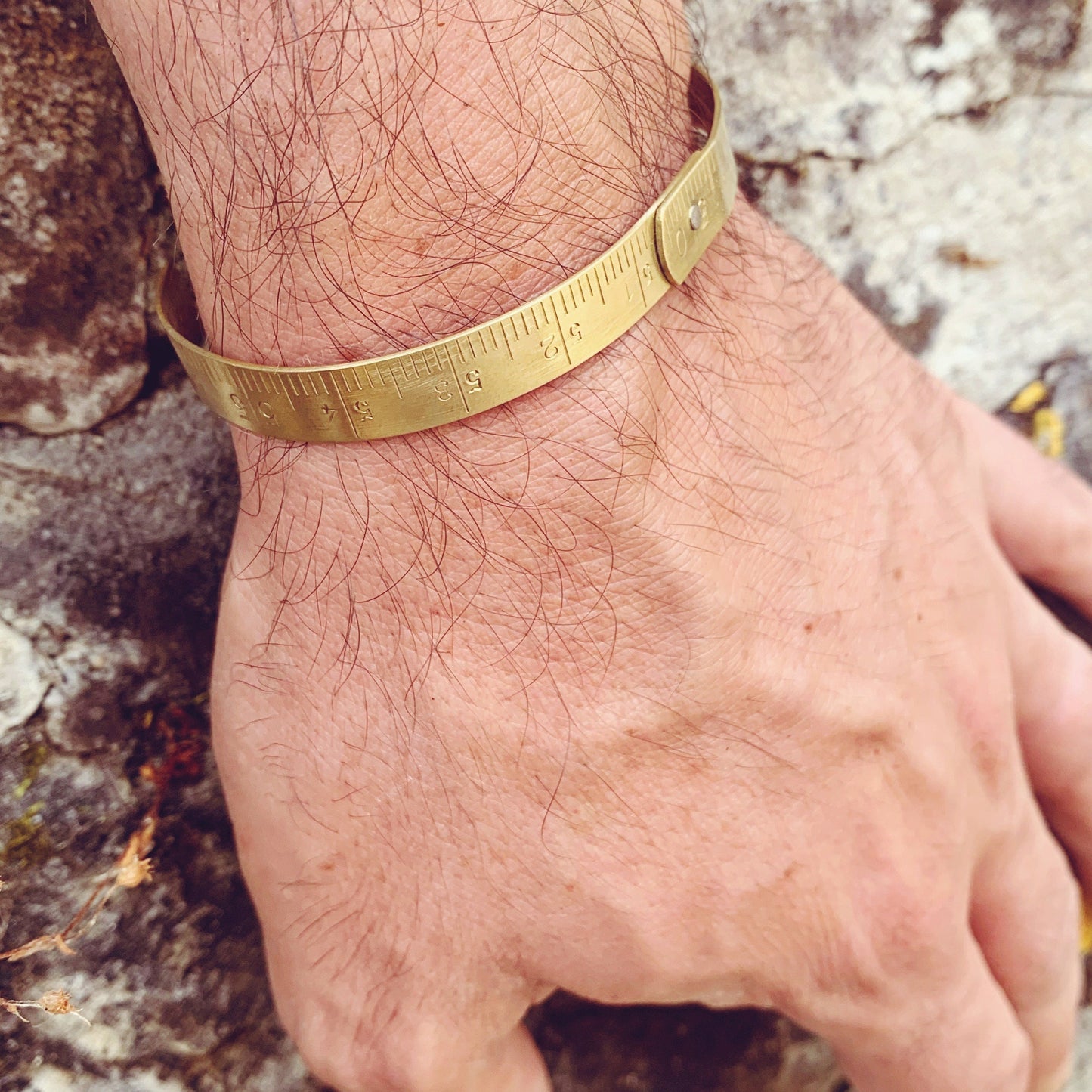 Bracelet mètre laiton jonc couturière recyclage Made in France livraison gratuite