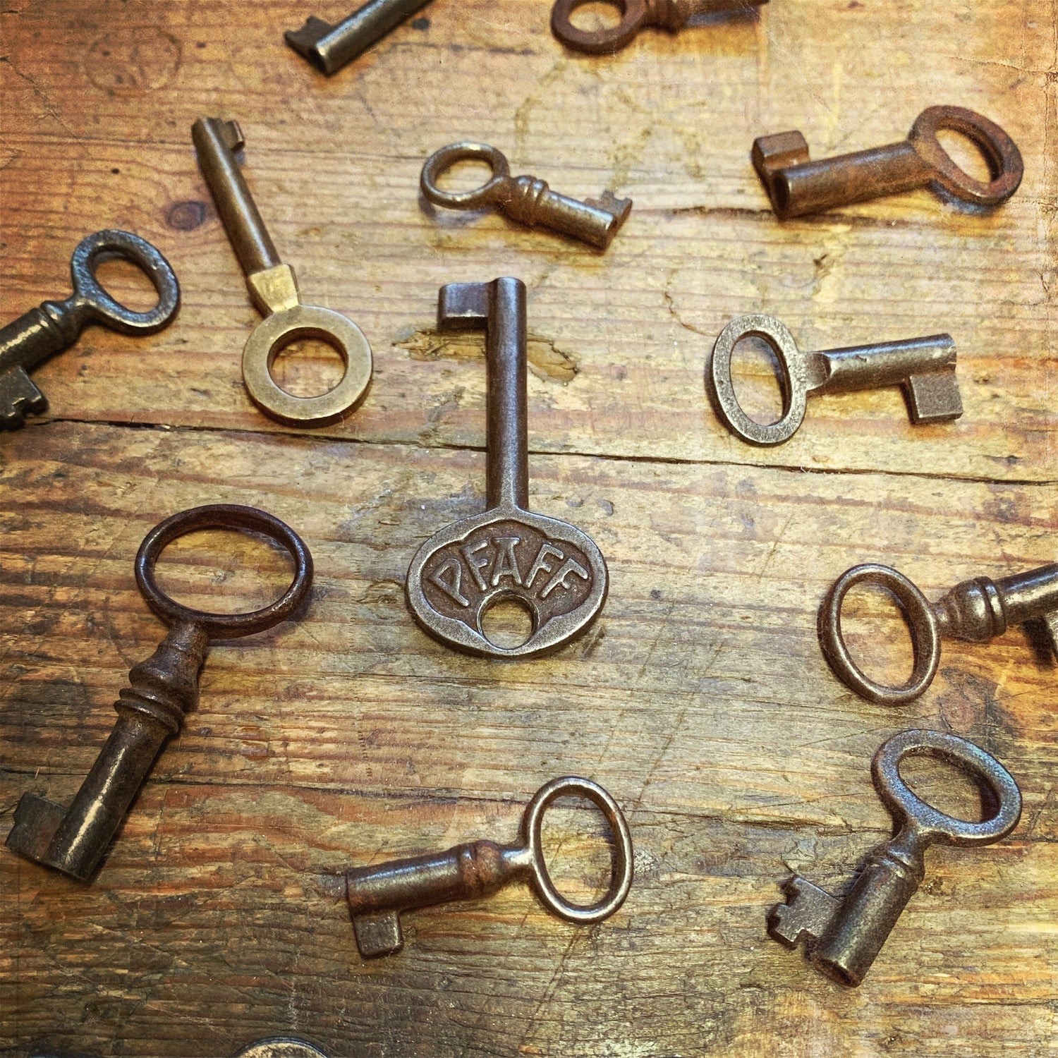 CLÉS - Ernest & Célestin 