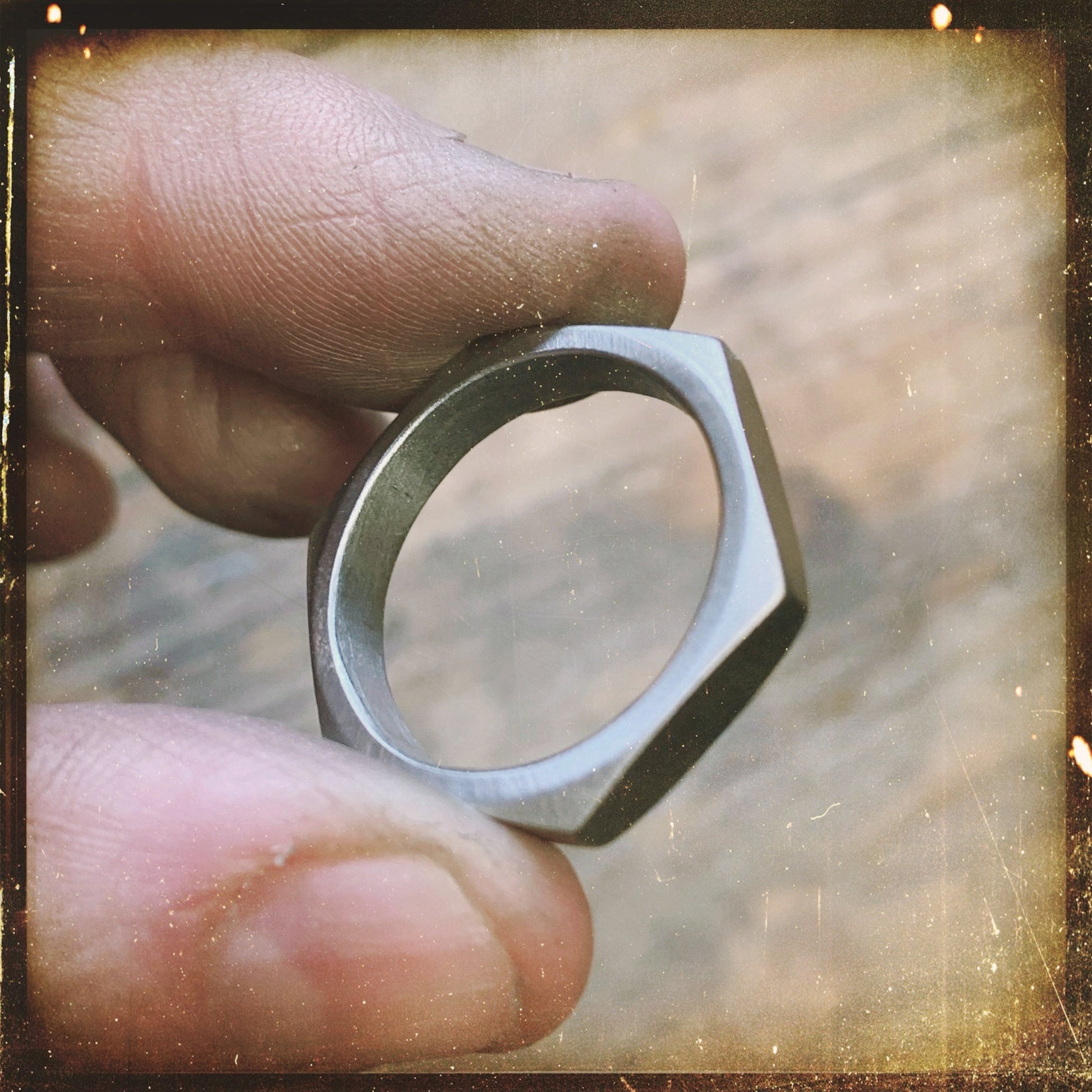 Bague écrou acier inoxydable recyclage Made in France bijoux homme offrir cadeau