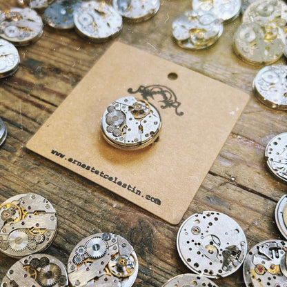 NEW 🕰️ Broche « Mécanisme »