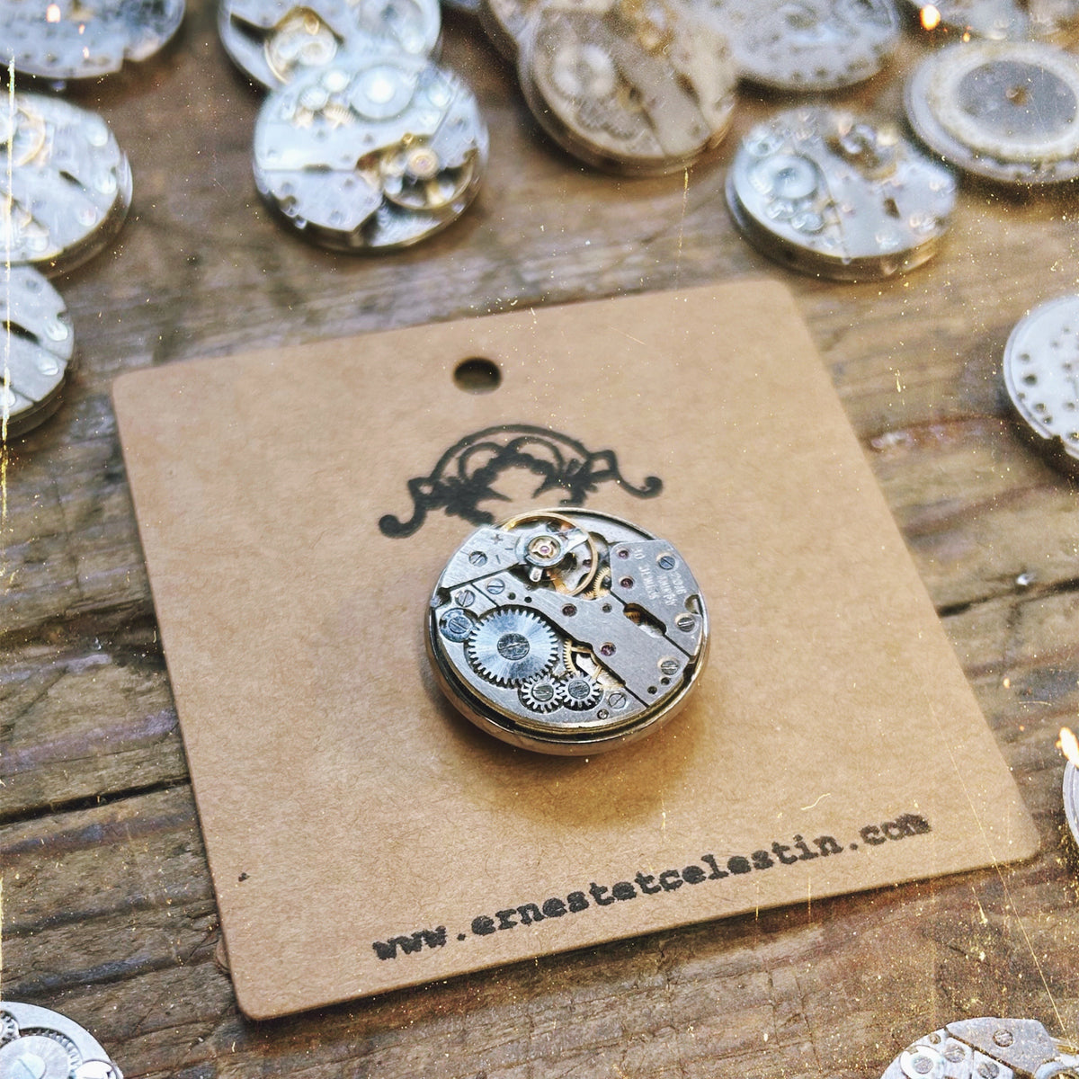 NEW 🕰️ Broche « Mécanisme »