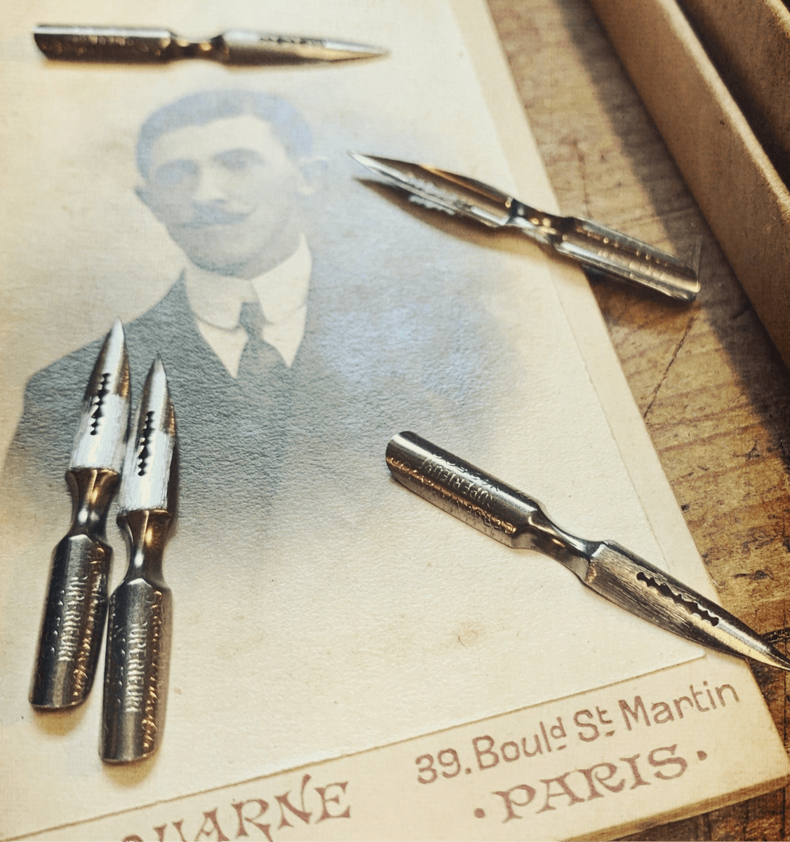 Boucles « Plume » Argentées - Ernest & Célestin