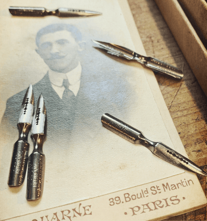 Boucles « Plume » Argentées - Ernest & Célestin