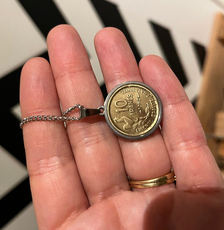Pendentif 10 Francs Guiraud monnaie nostalgie enfance souvenirs