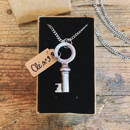 Pendentif Clé 🗝️ PIÈCE UNIQUE NUMÉROTÉE - Ernest & Célestin