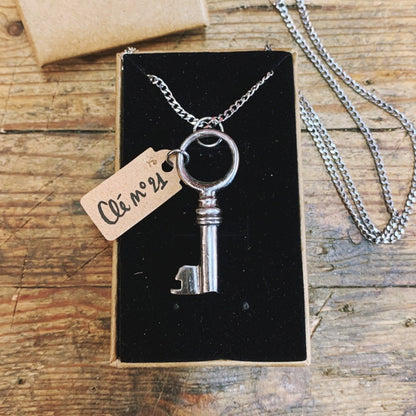 Pendentif Clé 🗝️ PIÈCE UNIQUE NUMÉROTÉE - Ernest & Célestin