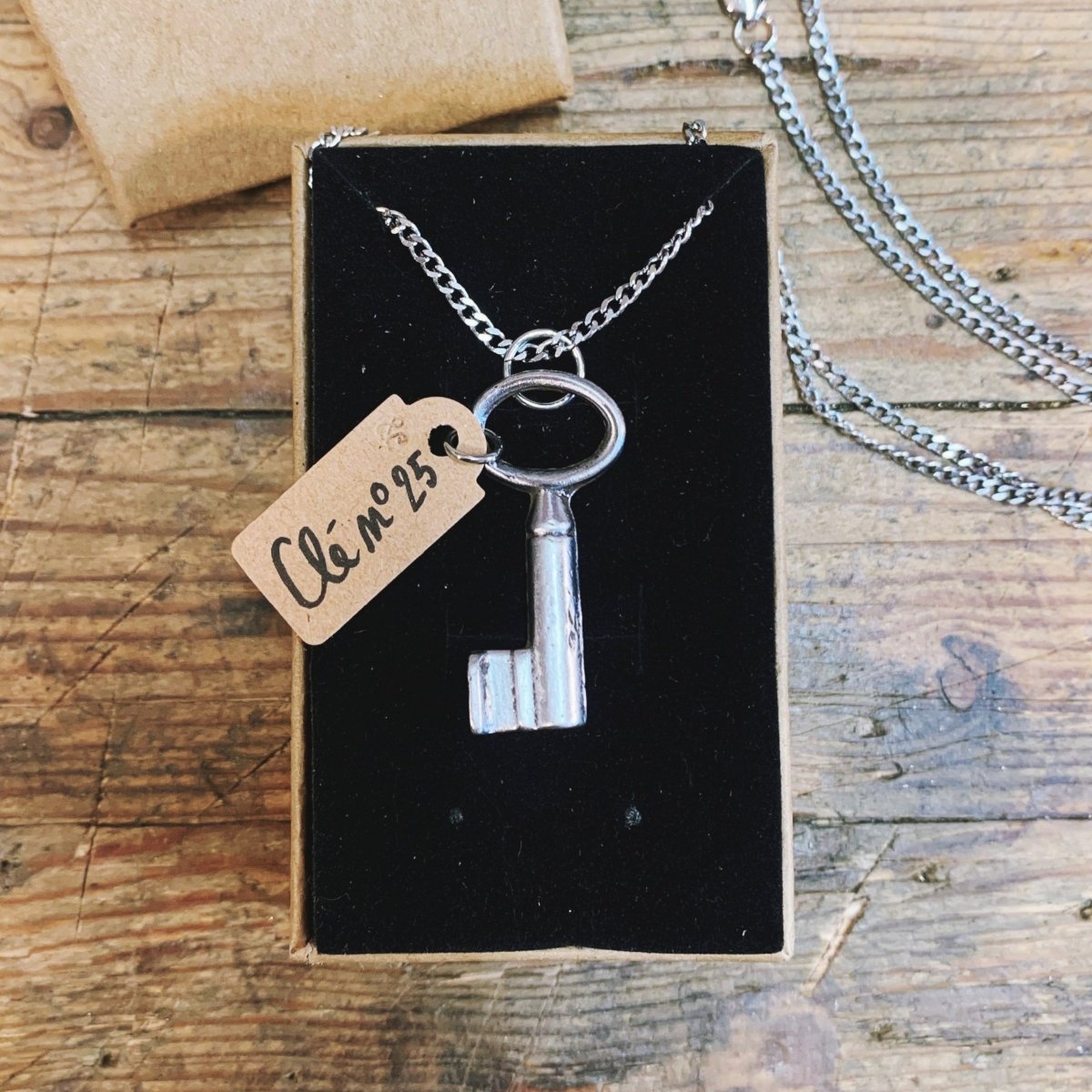 Pendentif Clé 🗝️ PIÈCE UNIQUE NUMÉROTÉE - Ernest & Célestin