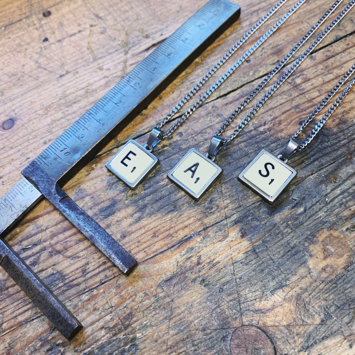 Pendentif Mini Scrabble - Ernest & Célestin