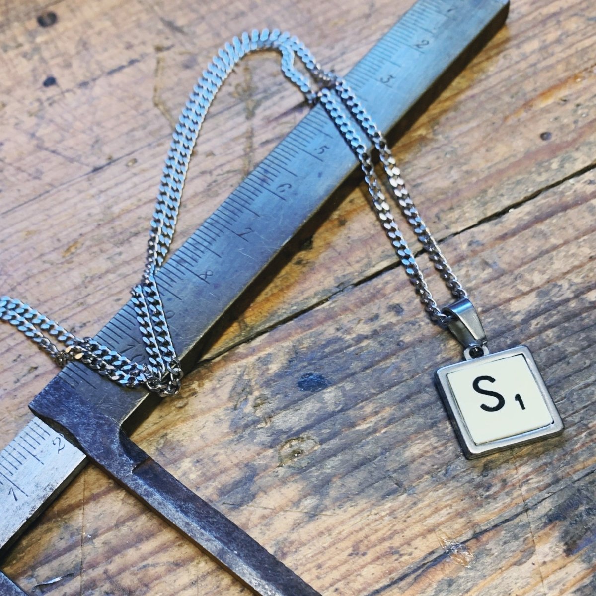 Pendentif Mini Scrabble - Ernest & Célestin