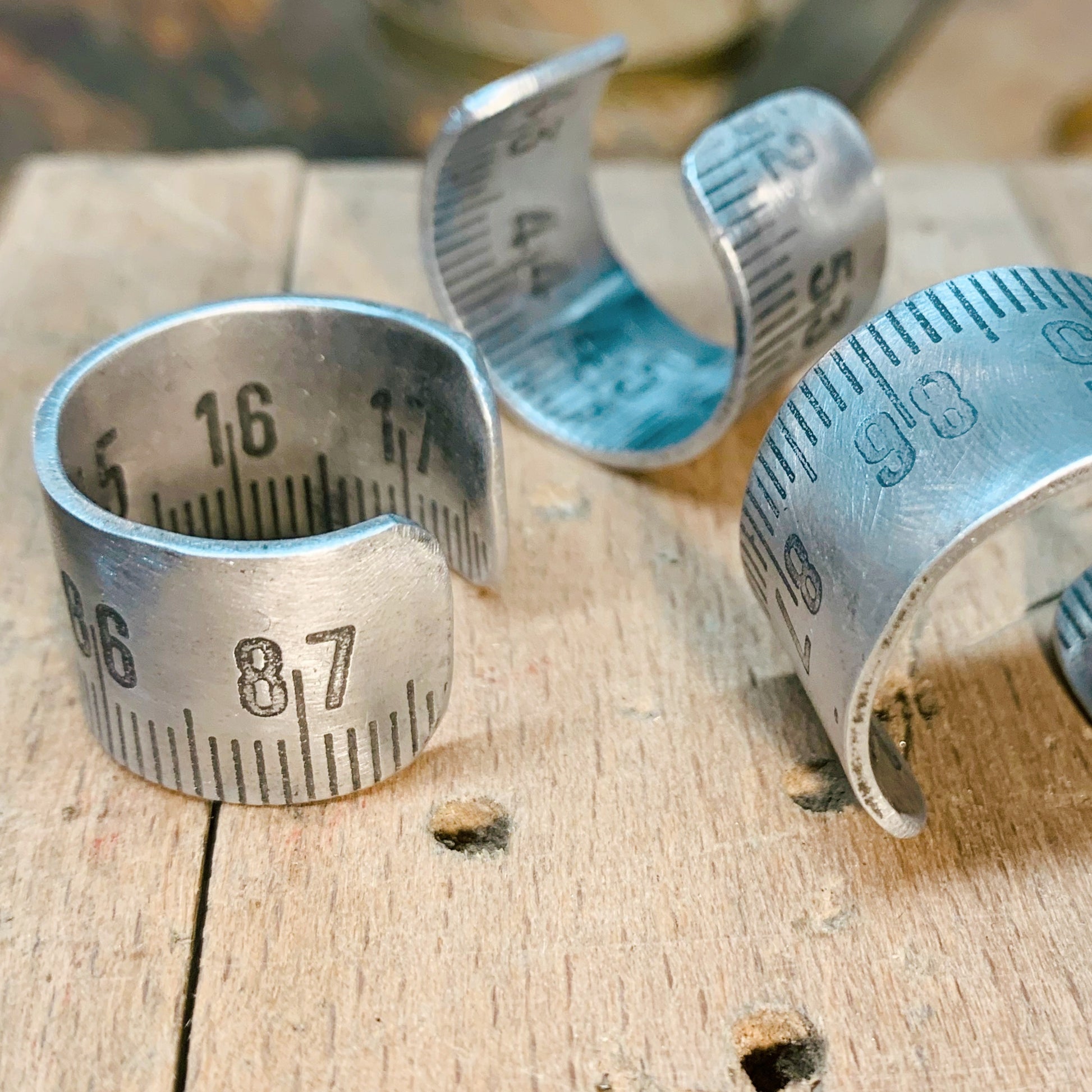 bague mètre aluminium bijoux homme Made in France upcycling offrir cadeau architecte couturière