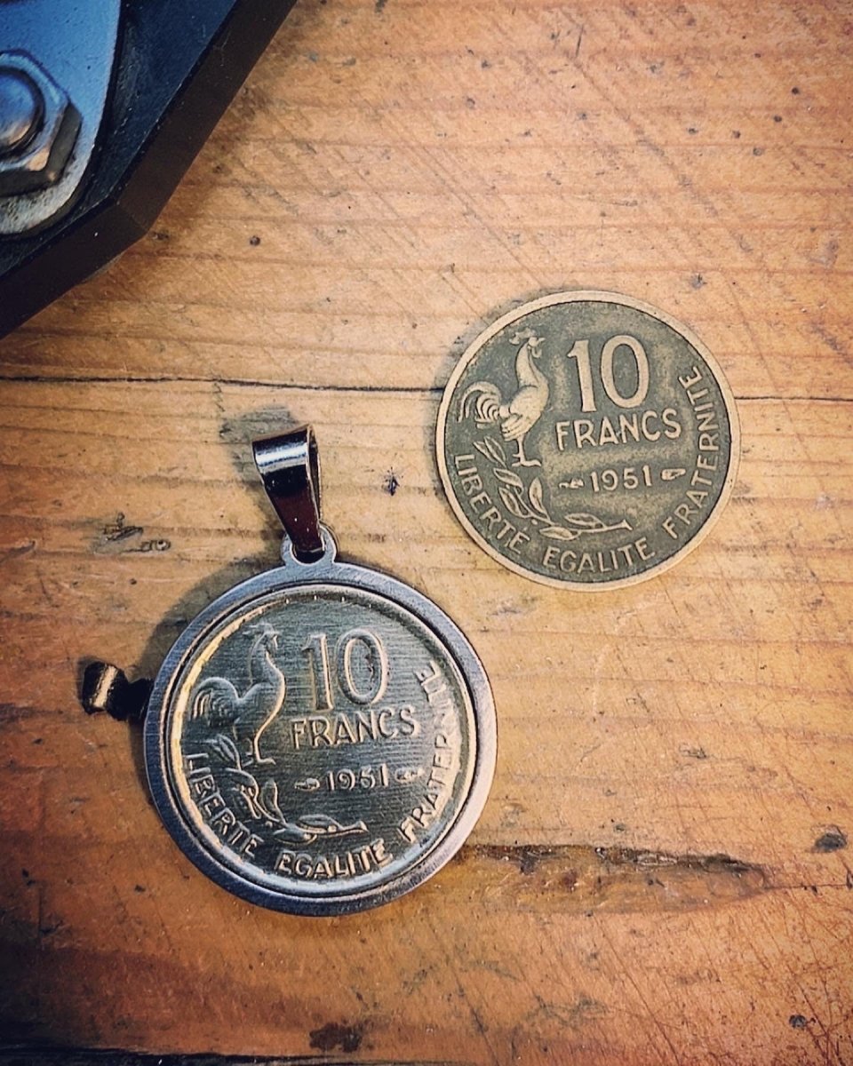 Pendentif 10 Francs Guiraud monnaie nostalgie enfance souvenirs