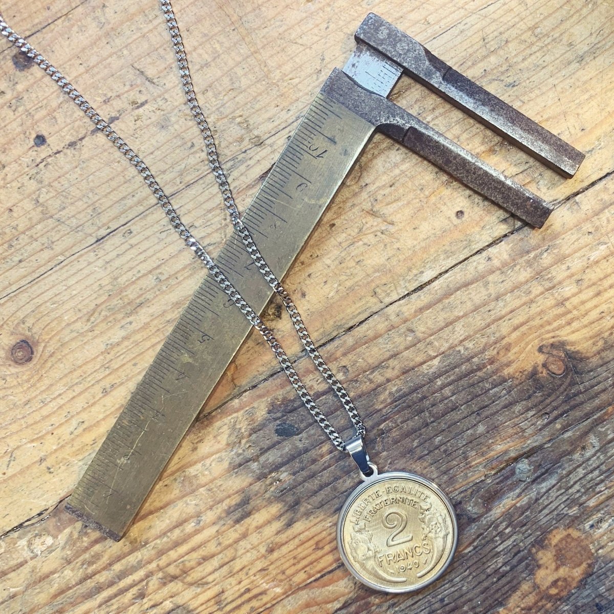 Pendentif 2 Franc Morlon monnaie nostalgie enfance souvenirs