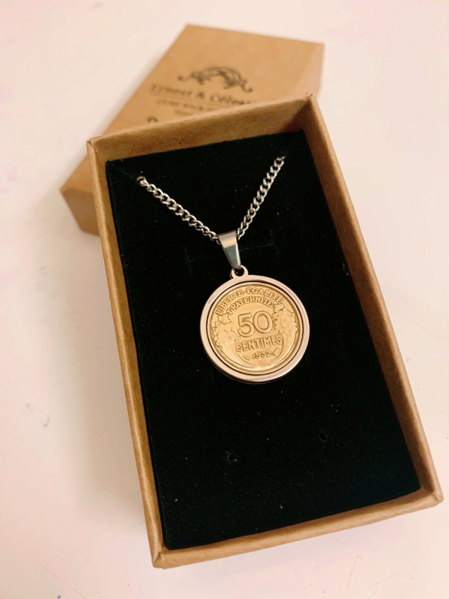 Pendentif 50 ctms doré - Ernest & Célestin